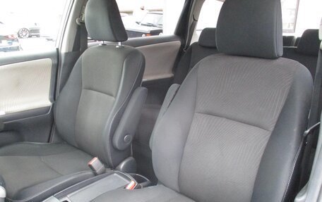 Toyota Wish II, 2012 год, 1 150 000 рублей, 11 фотография