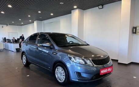 KIA Rio III рестайлинг, 2013 год, 580 000 рублей, 1 фотография