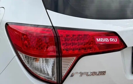Honda Vezel, 2022 год, 1 285 000 рублей, 8 фотография