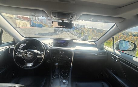 Lexus RX IV рестайлинг, 2016 год, 3 500 000 рублей, 4 фотография