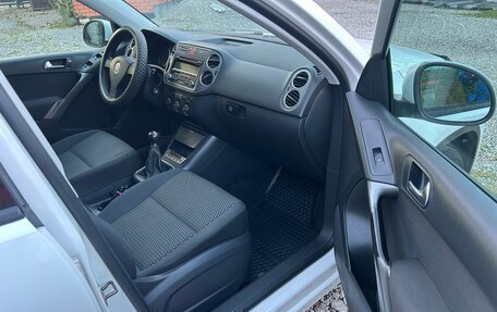 Volkswagen Tiguan I, 2009 год, 725 000 рублей, 17 фотография