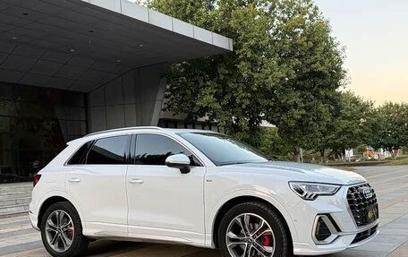 Audi Q3, 2022 год, 2 205 000 рублей, 5 фотография