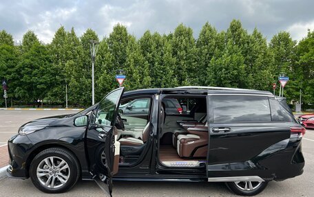 Toyota Sienna, 2021 год, 5 650 000 рублей, 9 фотография