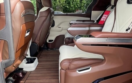 Toyota Sienna, 2021 год, 5 650 000 рублей, 28 фотография