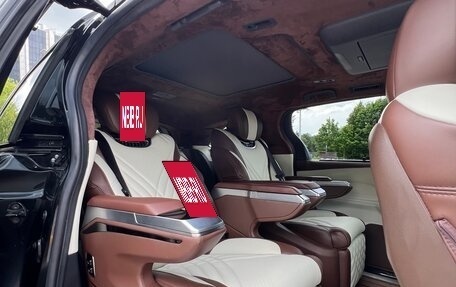 Toyota Sienna, 2021 год, 5 650 000 рублей, 38 фотография