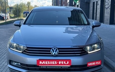 Volkswagen Passat B8 рестайлинг, 2015 год, 1 805 000 рублей, 9 фотография