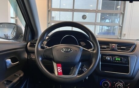 KIA Rio III рестайлинг, 2013 год, 580 000 рублей, 10 фотография