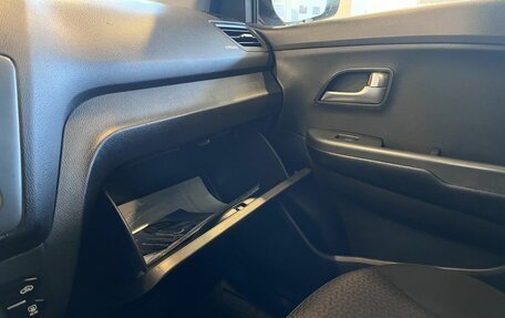 KIA Rio III рестайлинг, 2013 год, 580 000 рублей, 28 фотография