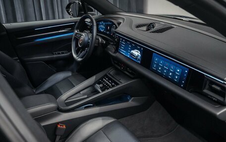 Porsche Macan, 2024 год, 14 994 000 рублей, 25 фотография