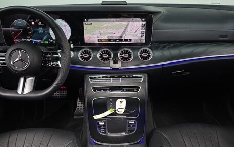 Mercedes-Benz CLS, 2022 год, 5 920 000 рублей, 16 фотография