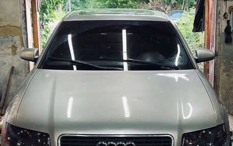 Audi A4, 2004 год, 450 000 рублей, 2 фотография