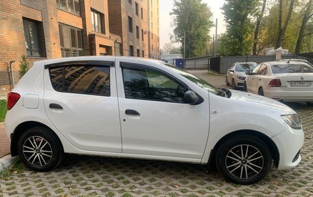Renault Sandero II рестайлинг, 2016 год, 710 000 рублей, 8 фотография