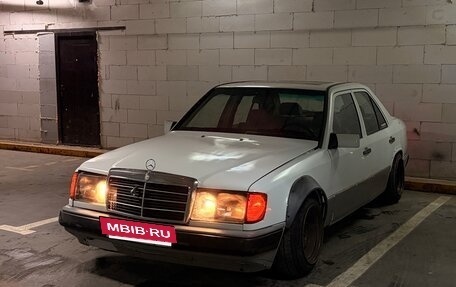 Mercedes-Benz E-Класс, 1992 год, 200 000 рублей, 2 фотография