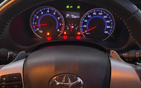 Toyota Wish II, 2013 год, 1 450 000 рублей, 10 фотография