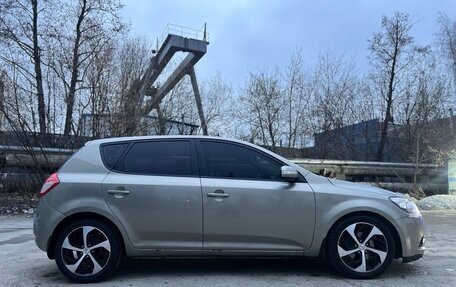 KIA cee'd I рестайлинг, 2011 год, 450 000 рублей, 6 фотография
