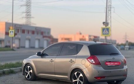 KIA cee'd I рестайлинг, 2011 год, 450 000 рублей, 9 фотография