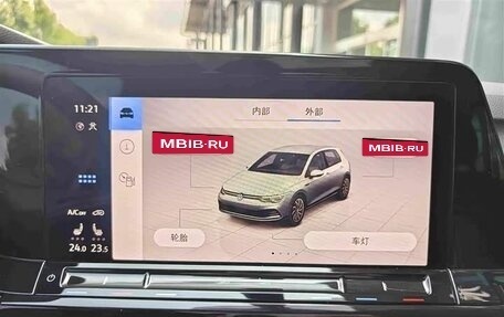 Volkswagen Golf VIII, 2023 год, 1 760 000 рублей, 13 фотография