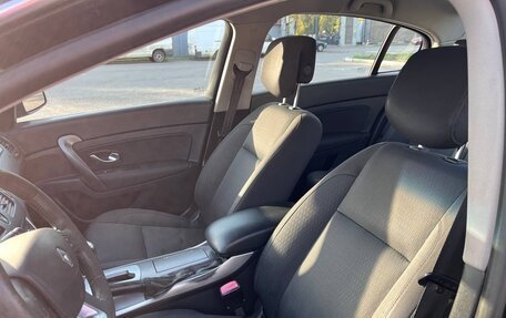 Renault Latitude I, 2010 год, 620 000 рублей, 15 фотография