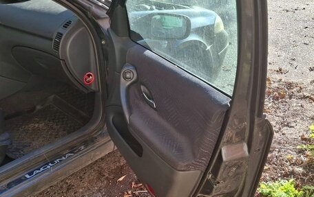 Renault Laguna II, 2002 год, 220 000 рублей, 14 фотография
