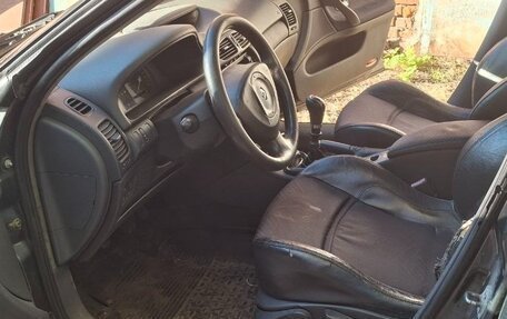 Renault Laguna II, 2002 год, 220 000 рублей, 12 фотография
