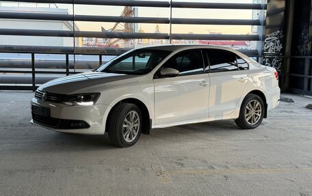 Volkswagen Jetta VI, 2012 год, 690 000 рублей, 3 фотография