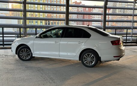 Volkswagen Jetta VI, 2012 год, 690 000 рублей, 4 фотография