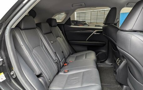 Lexus RX IV рестайлинг, 2018 год, 4 797 000 рублей, 8 фотография