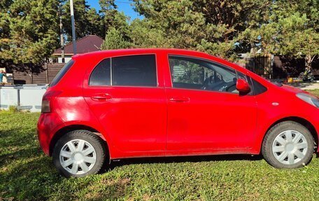 Toyota Yaris III рестайлинг, 2007 год, 440 000 рублей, 3 фотография