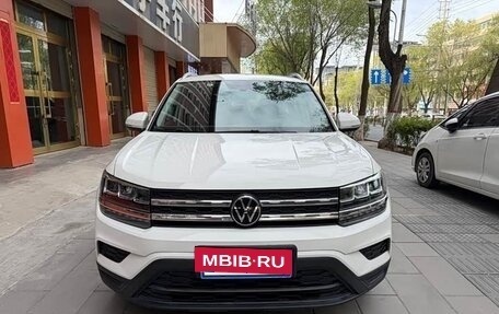 Volkswagen Tharu, 2023 год, 1 600 000 рублей, 2 фотография