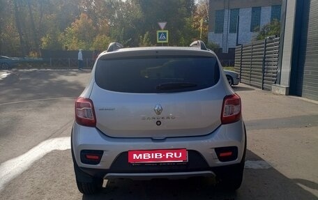 Renault Sandero II рестайлинг, 2017 год, 1 200 000 рублей, 2 фотография