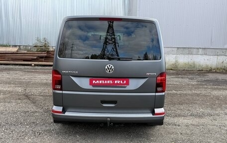 Volkswagen Multivan T6 рестайлинг, 2022 год, 8 500 000 рублей, 12 фотография