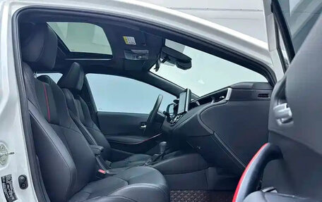 Toyota Corolla, 2022 год, 1 400 000 рублей, 6 фотография