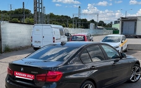 BMW 3 серия, 2016 год, 1 900 000 рублей, 4 фотография