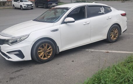 KIA Optima IV, 2018 год, 800 000 рублей, 2 фотография