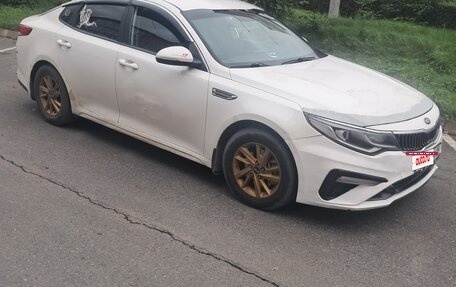 KIA Optima IV, 2018 год, 800 000 рублей, 3 фотография