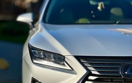 Lexus RX IV рестайлинг, 2017 год, 3 050 000 рублей, 4 фотография