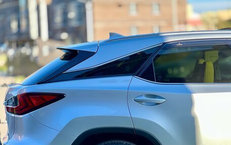 Lexus RX IV рестайлинг, 2017 год, 3 050 000 рублей, 8 фотография