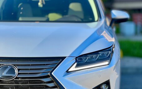 Lexus RX IV рестайлинг, 2017 год, 3 050 000 рублей, 5 фотография
