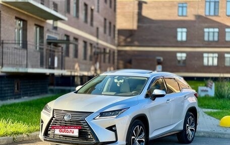Lexus RX IV рестайлинг, 2017 год, 3 050 000 рублей, 2 фотография