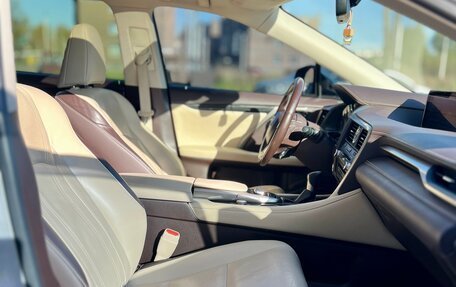 Lexus RX IV рестайлинг, 2017 год, 3 050 000 рублей, 17 фотография