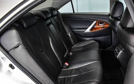 Toyota Camry, 2011 год, 1 200 000 рублей, 7 фотография