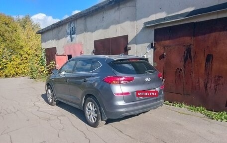 Hyundai Tucson III, 2019 год, 2 130 000 рублей, 4 фотография