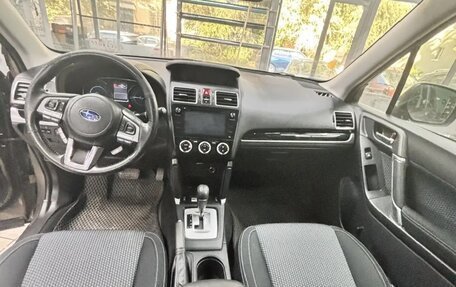 Subaru Forester, 2017 год, 2 050 000 рублей, 6 фотография
