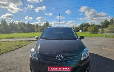 Toyota Auris II, 2012 год, 800 000 рублей, 1 фотография