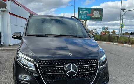 Mercedes-Benz V-Класс, 2024 год, 12 000 000 рублей, 1 фотография