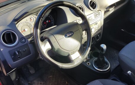 Ford Fusion I, 2006 год, 550 000 рублей, 4 фотография
