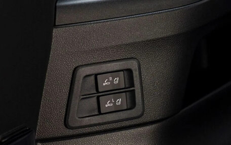 Toyota Land Cruiser, 2026 год, 13 499 996 рублей, 21 фотография