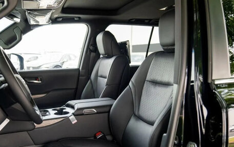 Toyota Land Cruiser, 2026 год, 13 499 996 рублей, 20 фотография