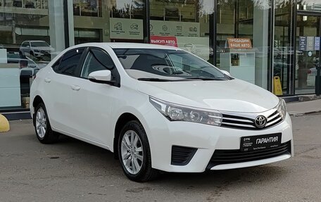 Toyota Corolla, 2014 год, 1 299 000 рублей, 3 фотография