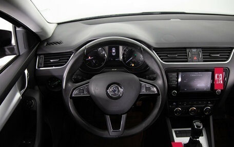 Skoda Octavia, 2016 год, 1 899 000 рублей, 10 фотография